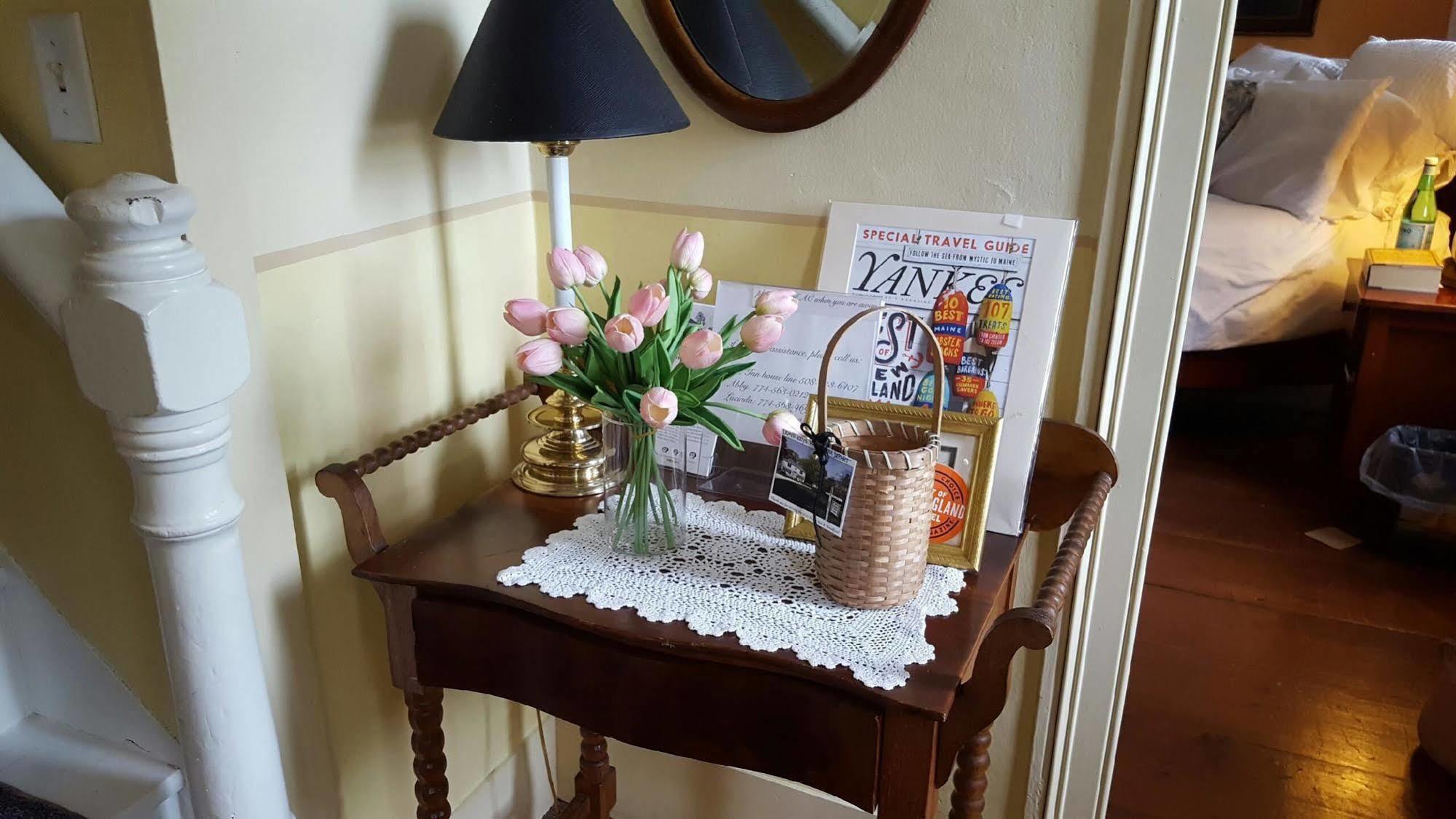 The 1720 House Bed and Breakfast Vineyard Haven Εξωτερικό φωτογραφία